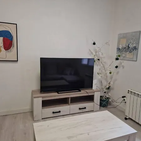 La Camara De Zuvillaga Apartman *